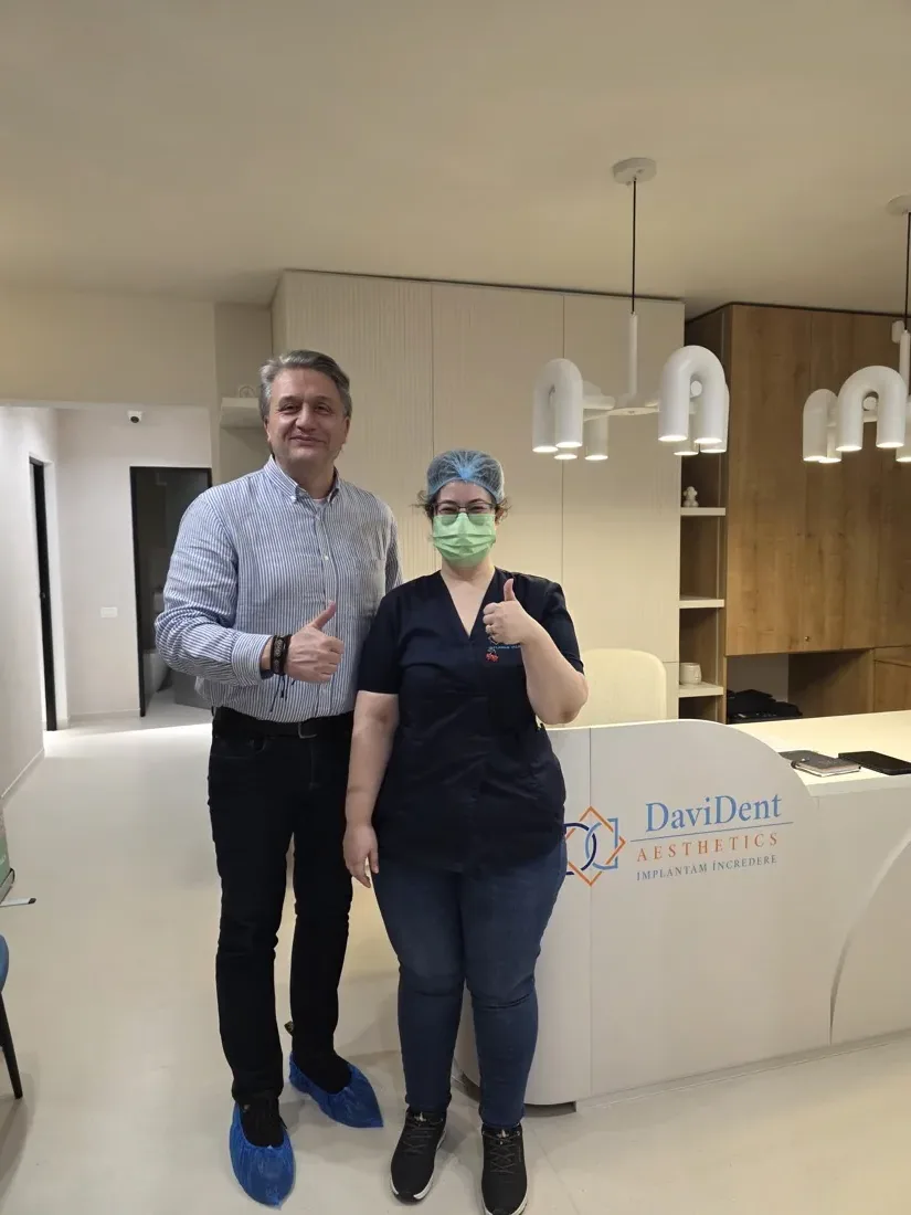 Pacient al clinicii stomatologice DaviDent Aesthetics, Sector 6 București (2)