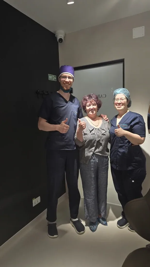 Pacient al clinicii stomatologice DaviDent Aesthetics, Sector 6 București (11)