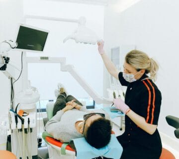 Echipa Davident în cadrul acestui cabinet stomatologic sector 6, oferind servicii complete de stomatologie sector 6  Suntem un dentist drumul taberei de încredere, activând într o clinica stomatologica sector 6 modernă  Vizitați ne la acest cabinet stomatologic drumul taberei pentru soluții oferite de un dentist sector 6 experimentat  Davident este o clinica dentara sector 6 și un cabinet stomatologic sector 6 drumul taberei dedicat sănătății tale prin servicii de stomatologie drumul taberei la standarde înalte 